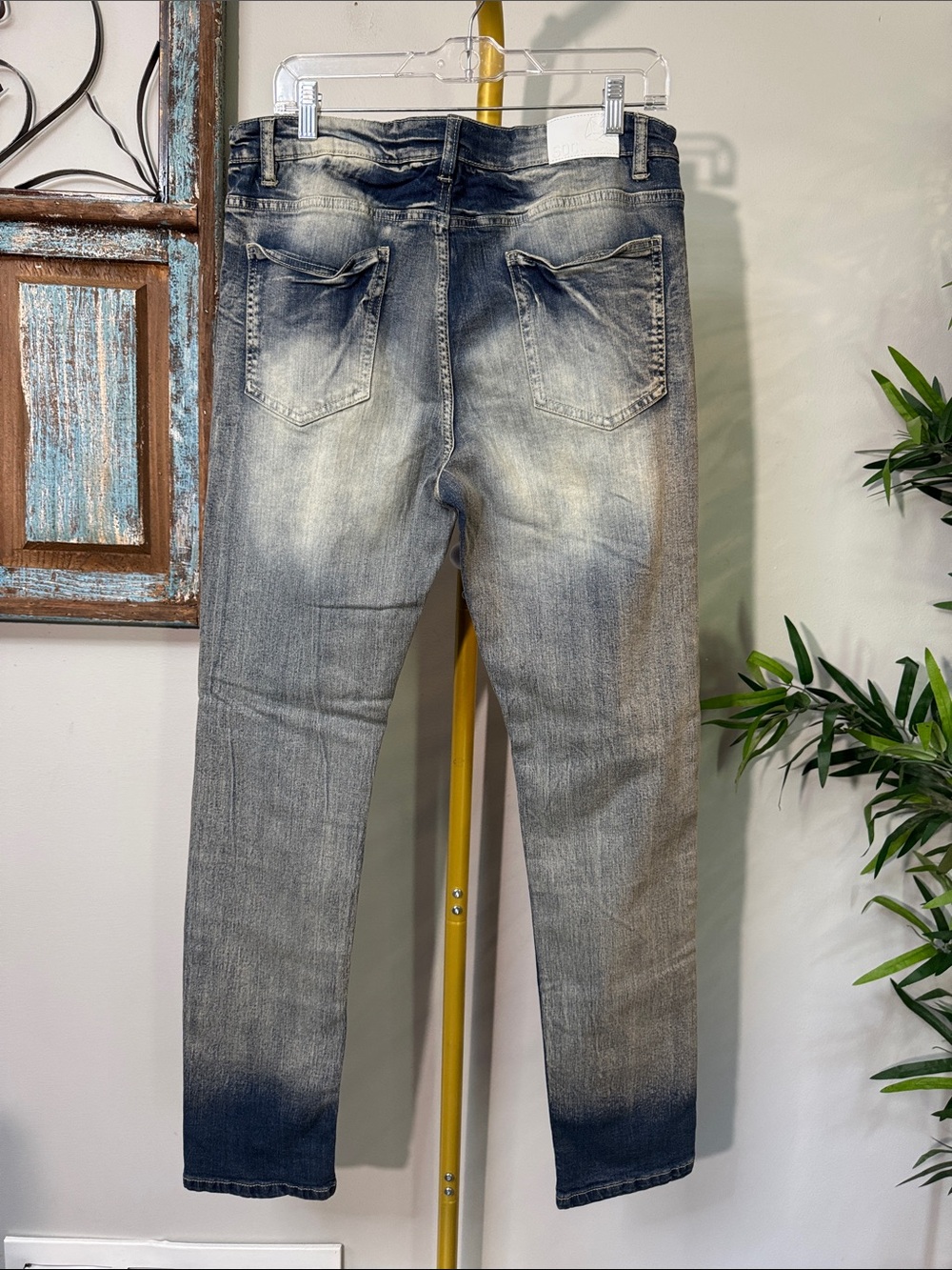 SOC moto Slim Straight Distressed Jeans in Faded Blue ombré 36 - Picture 7 of 15